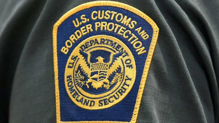 Sentencian a exagente de la CBP por agresión sexual contra menor