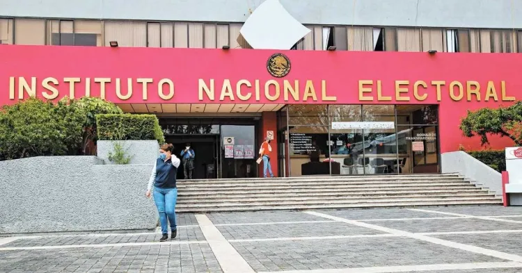 El INE sí se toca y claro que se debe de tocar: López Obrador