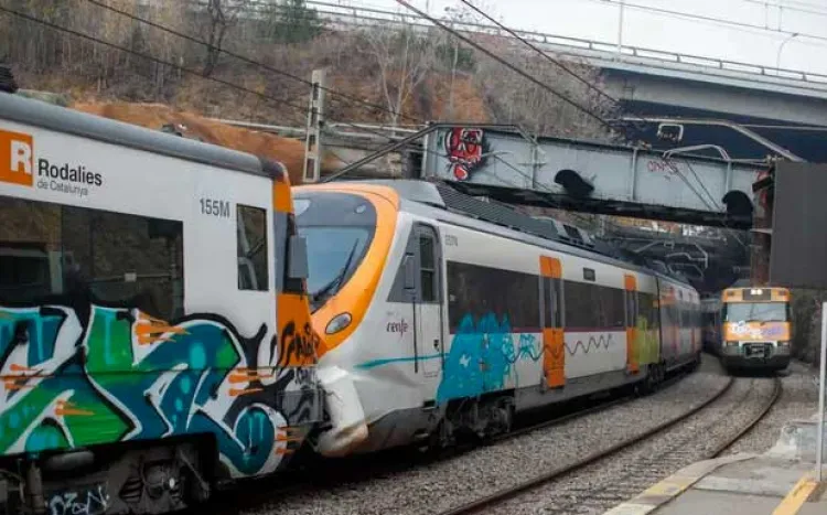 Deja choque de trenes en España 155 heridos