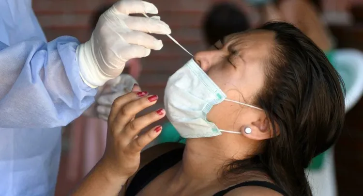 Aumento de Covid-19 e influenza es por desuso de cubrebocas: Especialista