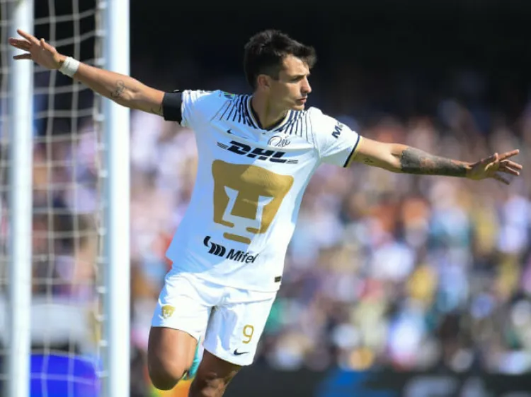 Pumas vino de atrás