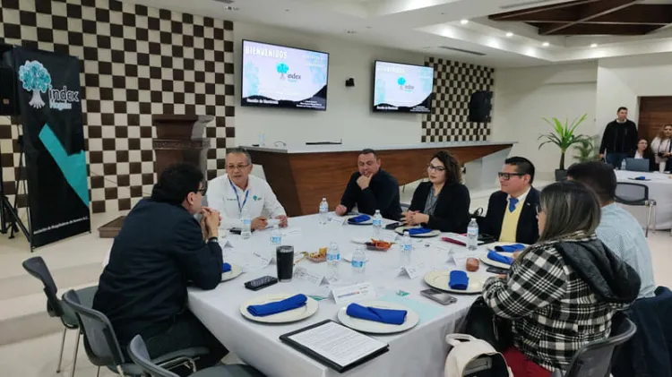 Busca IMDEN apoyo para rehabilitación de canchas