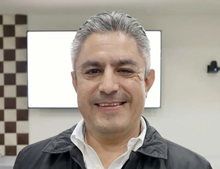 Pondera Secretario del Trabajo estabilidad laboral en la industria