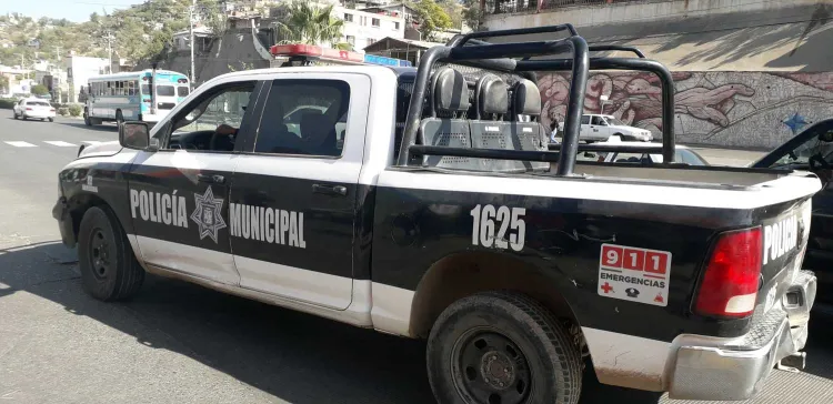 Reportan daños y robos en distintos puntos de la ciudad