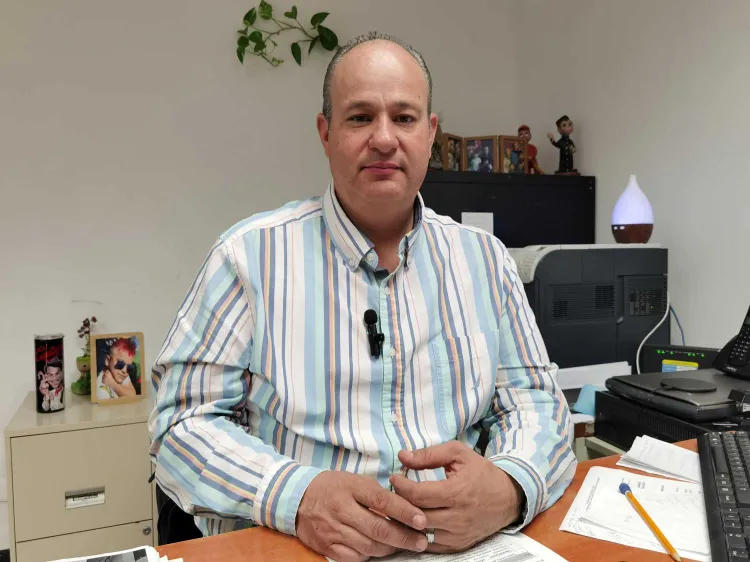 Promueven renovaciones de becas y créditos