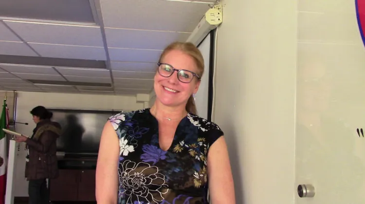 Exponen temas relacionados a la neurociencia en Unison