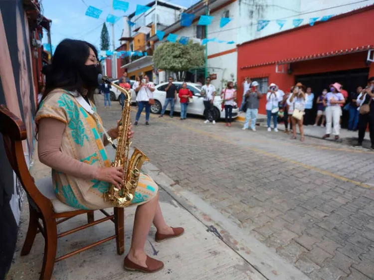 Agresor de saxofonista sigue en prisión: AMLO