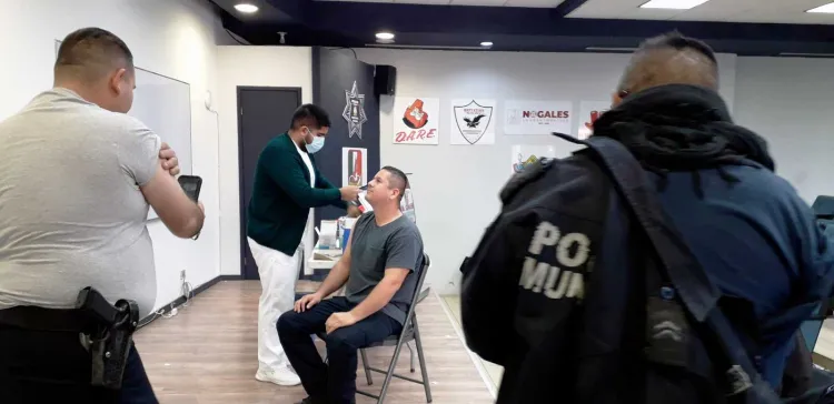 Inicia campaña de vacunación a personal del Ayuntamiento