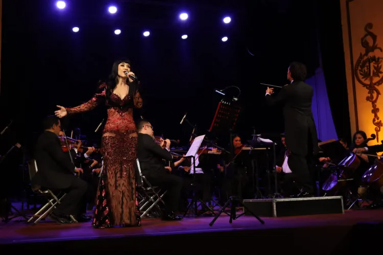 Homenajean a Arturo Márquez en noche de gala con Susana Zabaleta