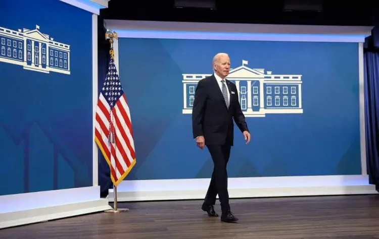 Registra FBI casa de playa de Biden tras hallazgo de documentos clasificados de EU