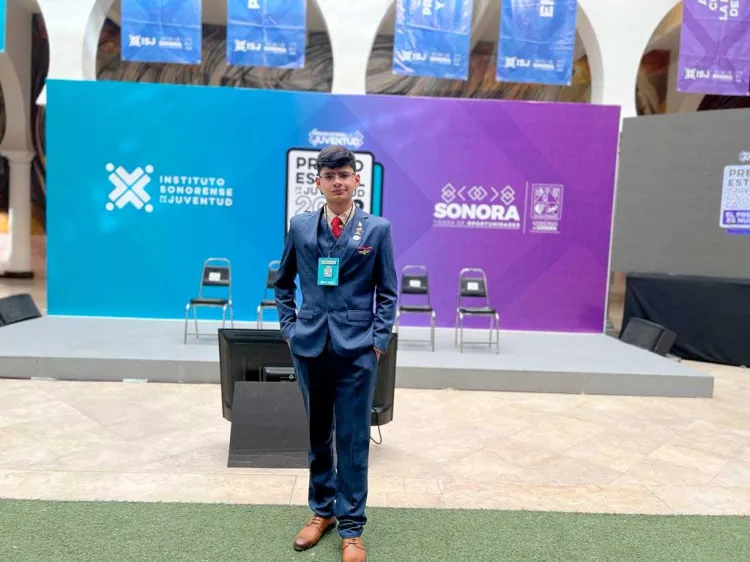 Tiene Cristopher Ortiz Maldonado brillante futuro en el conocimiento