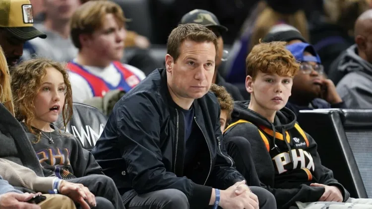 Aprueban venta de Soles y Mercury