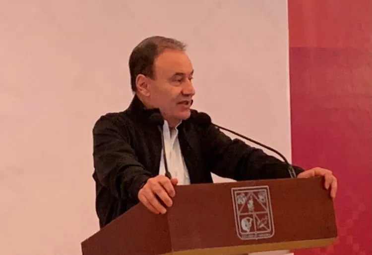 Iniciativa de reforma a la Ley 4 propone eliminar reelección de rector