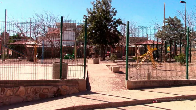 Reportan vandalismos en parque de Las Torres