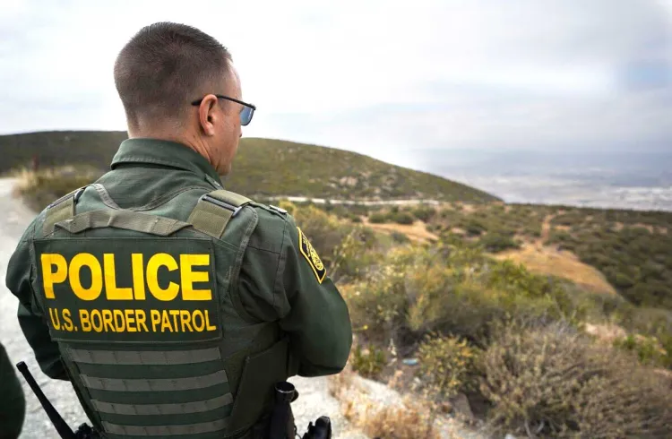 Ofrece Border Patrol 20 mil dólares por trabajar con ellos