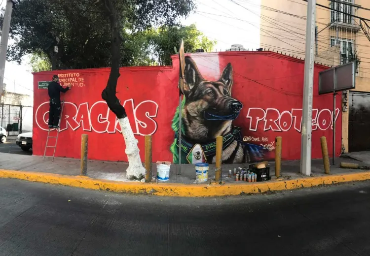 Hacen mural de Proteo, en honor por su labor de rescatista