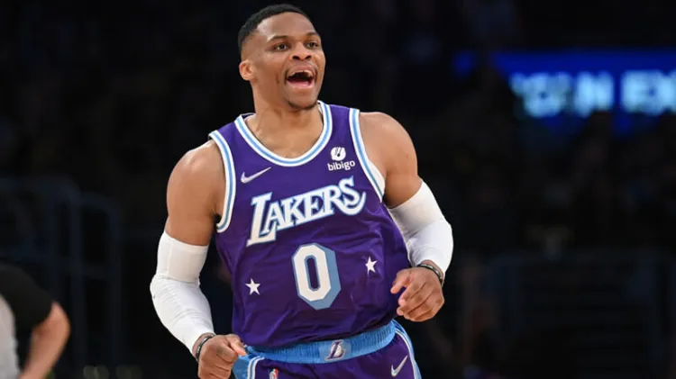 Apunta Westbrook a Clippers