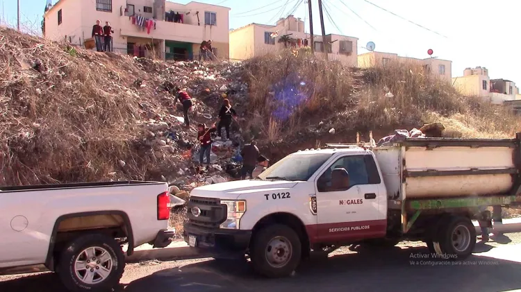 Concientizan a ciudadanía a no usar espacios públicos como basureros