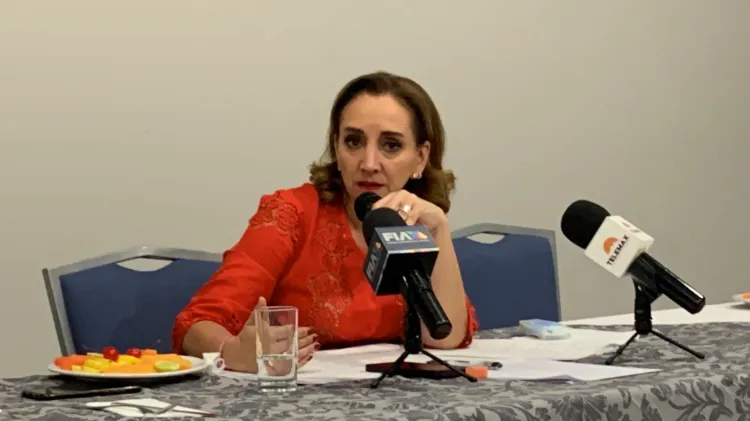 Interesa a Claudia Ruiz Massieu encabezar candidatura a la Presidencia