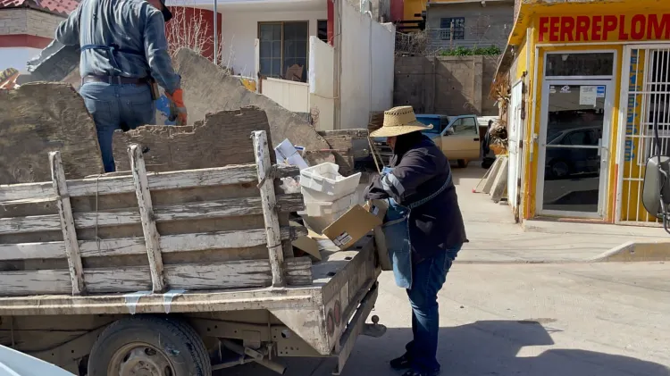 Luz Esther, doce años en recolección de basura