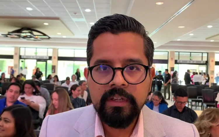 Madre de Nathan Karim continúa trabajando con normalidad