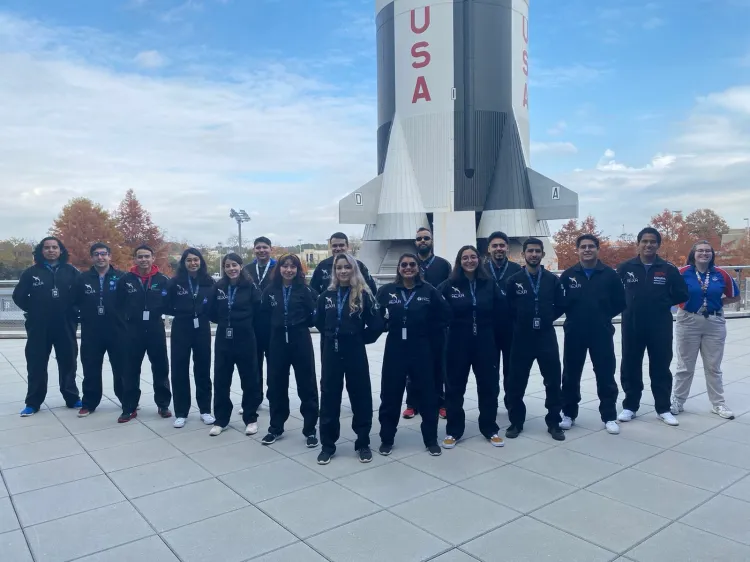 Envía ingeniera de Nogales pieza al espacio