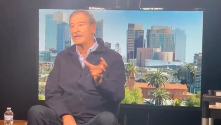 Gritan “mentiroso” y “traidor” a Vicente Fox en Arizona