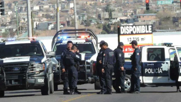 Reportan robos en comercios de la Kennedy