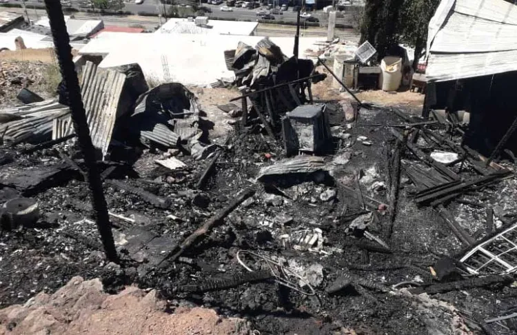 Incendio de vivienda, presuntamente fue intencional