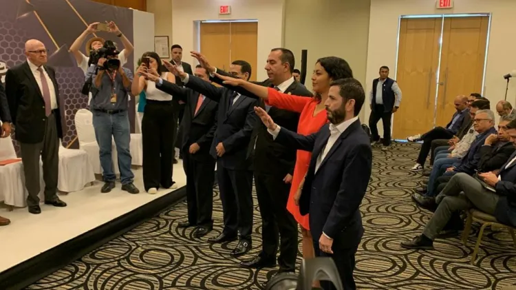 Héctor Ortiz rinde protesta como presidente de Amsac