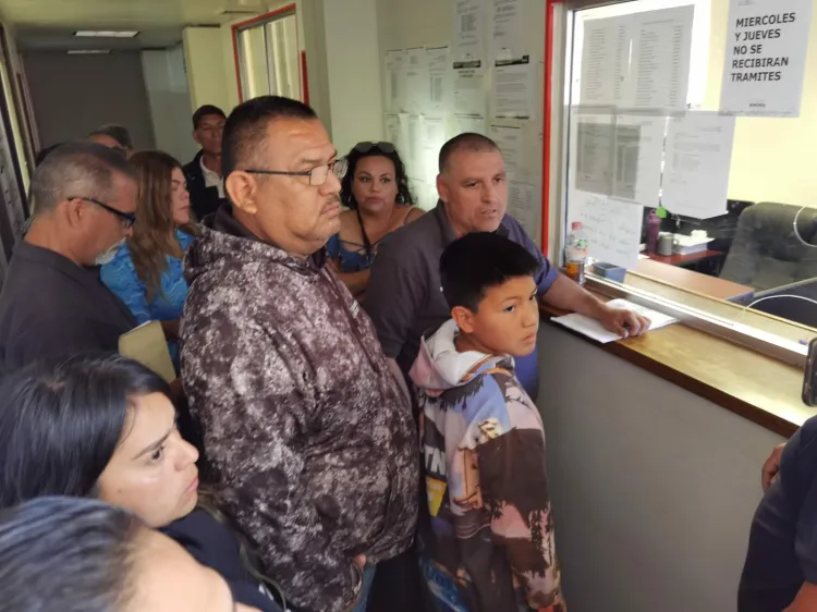 Taxistas piden claridad sobre sus concesiones