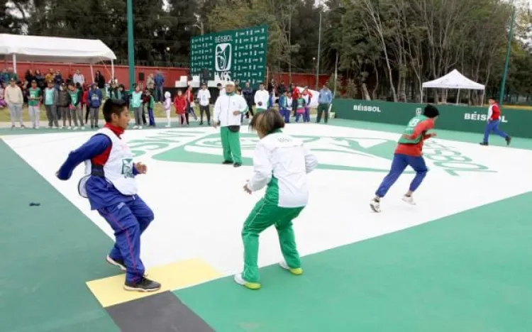 Busca IMSS fomentar el deporte, anuncia inversión