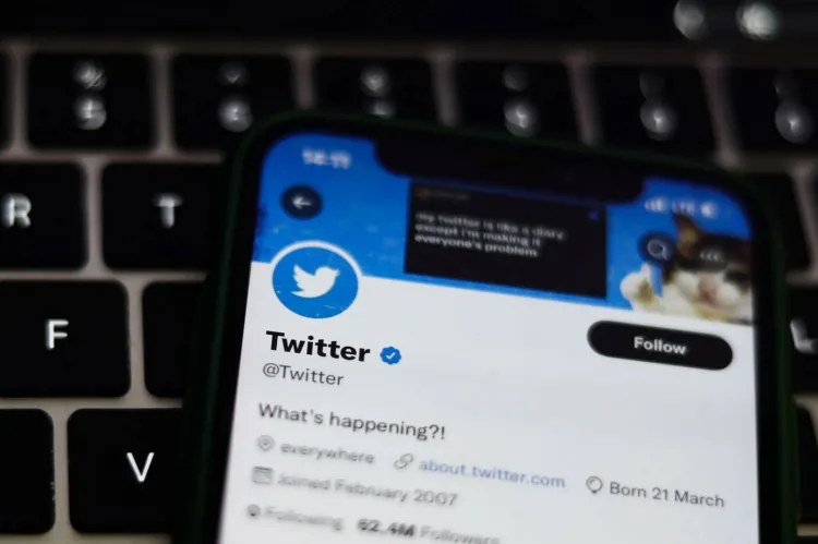 Quitará Twitter palomitas azules heredadas