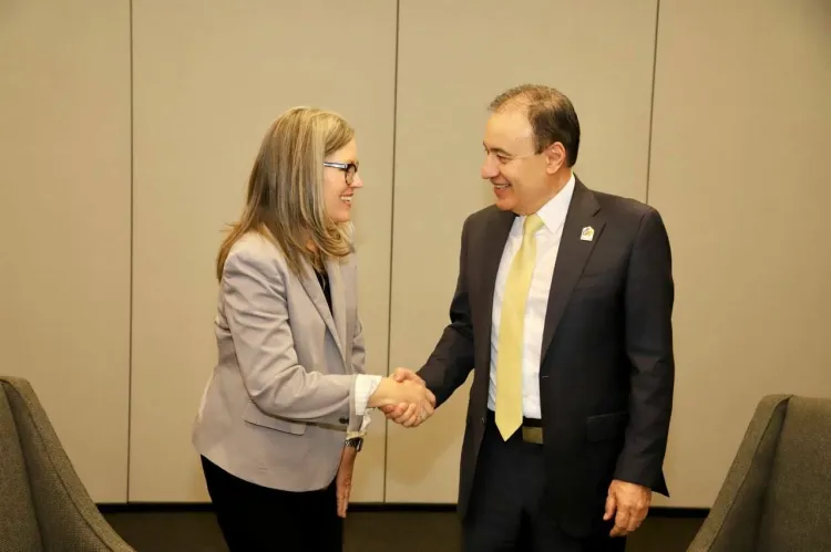 Promueve Gobernador Plan Sonora en Arizona