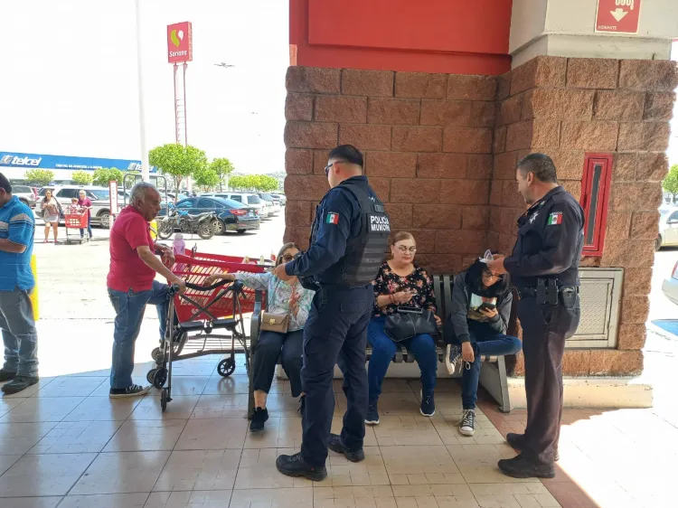 Entregan autoridades información para evitar robos y asaltos