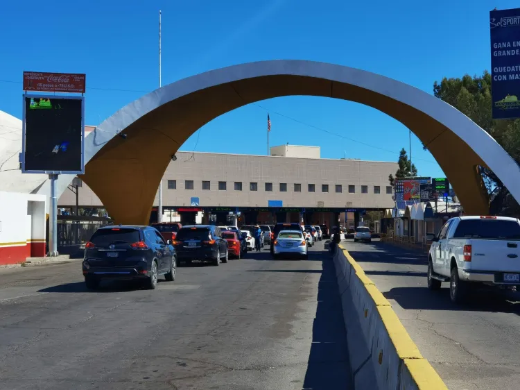 Dan a conocer vías legales para migrar hacia EU