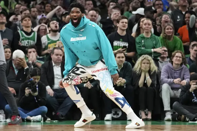 Embiid es el JMV