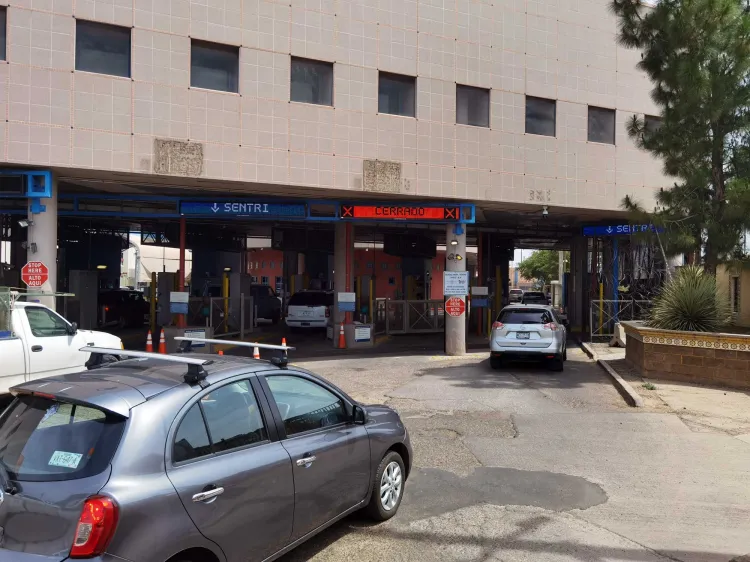 Desmienten cierre de línea Sentri de garita Dennis