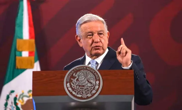 Es decisión de legisladores llevar a juicio político a ministros por invalidar Plan B: AMLO