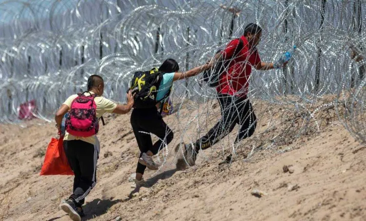 Ordena INM no otorgar permisos para tránsito de migrantes en México