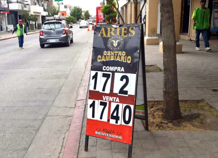 Sigue a la baja precio del dólar