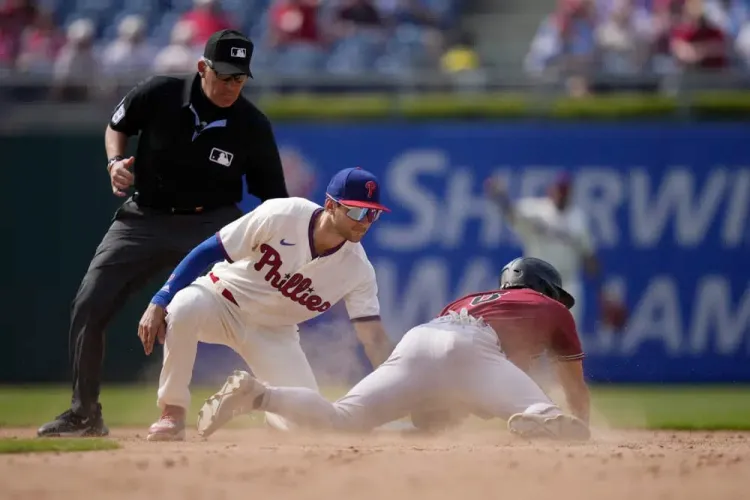 Escapa limpia a Diamondbacks