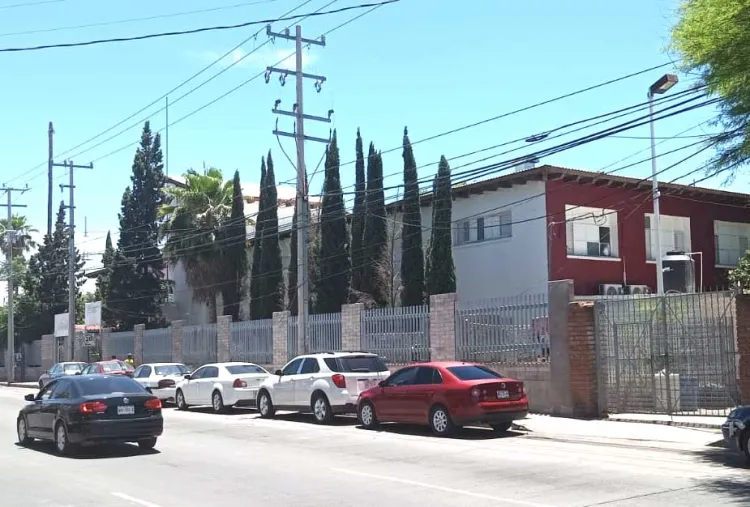 Hospitalizan a estudiante de secundaria; se intoxicó con “Wax”