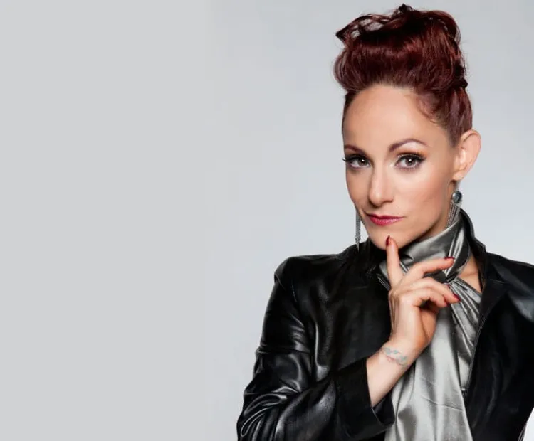 Lolita Cortés vence al miedo