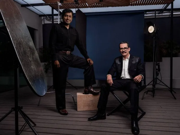 Tenoch Huerta y Manolo Caro juntos en “Fiesta en la Madriguera”