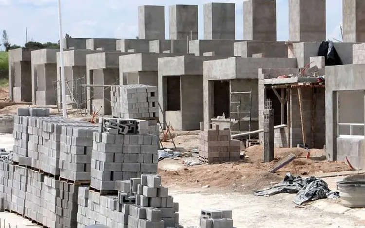 Construirán 12 mil viviendas de interés social este año