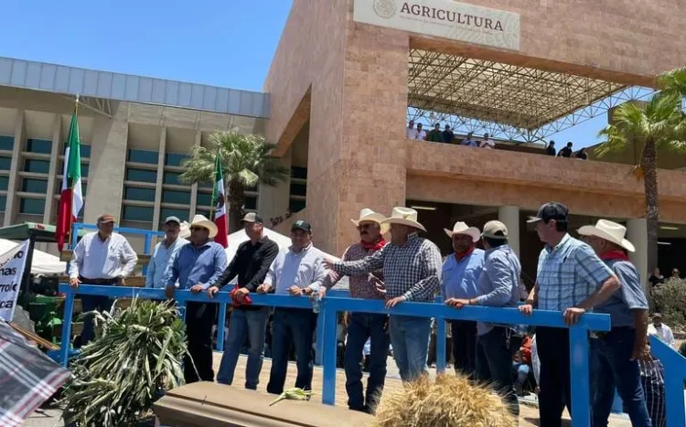 Amenazan productores del campo de 21 estados con movilizaciones