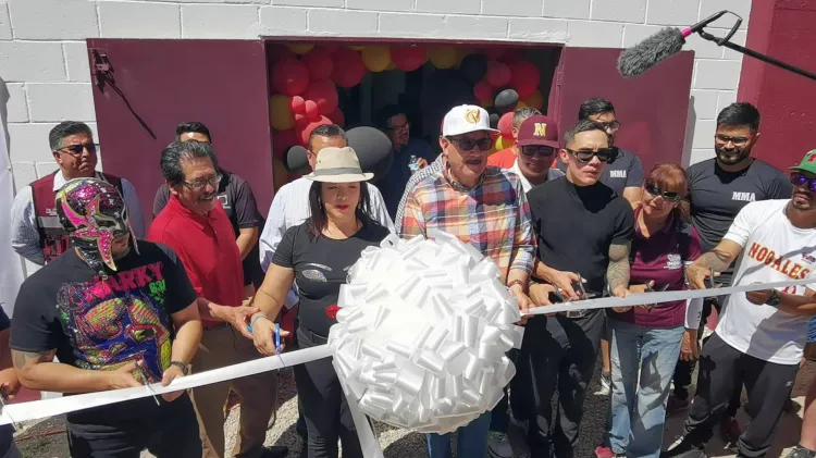 Entregan gimnasio para varias disciplinas