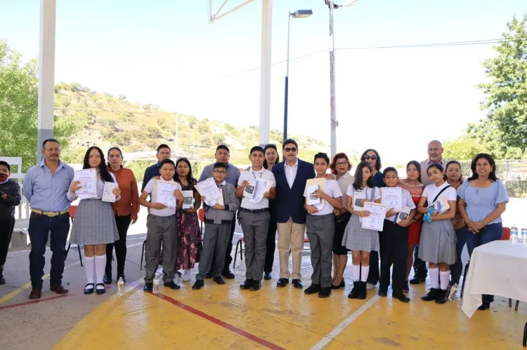 Representarán a Nogales ocho alumnos en Olimpiada Estatal