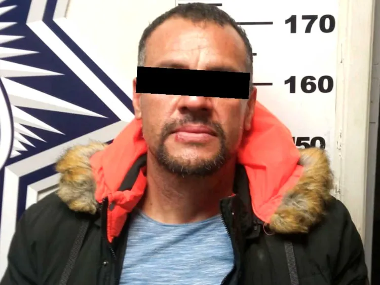 Detienen a sujeto por agresiones contra sus vecinos